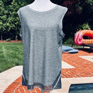 Athleta Women’s Gray  Cadence Mesh Hem  Tank Top Size Large